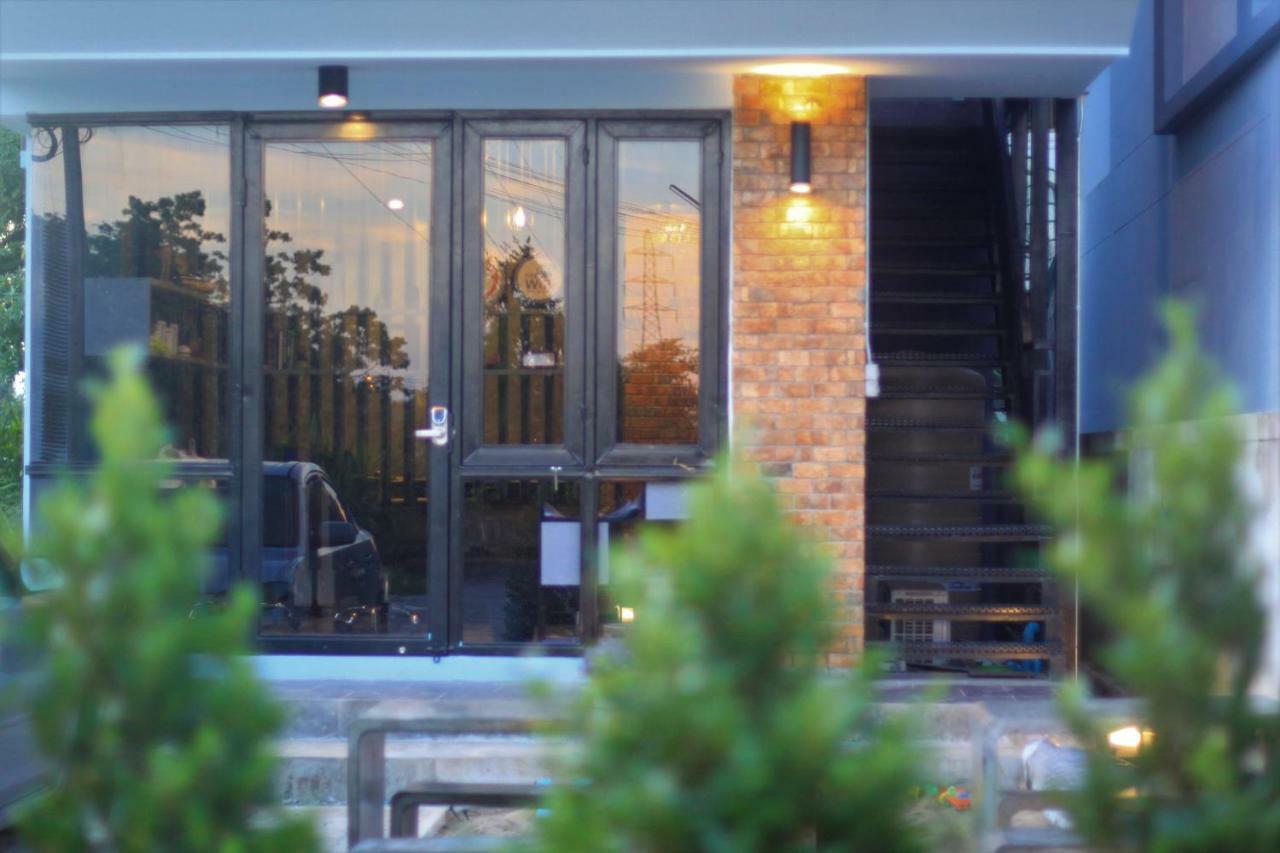 The Nichehome Waterside Living Chiang Mai Luaran gambar